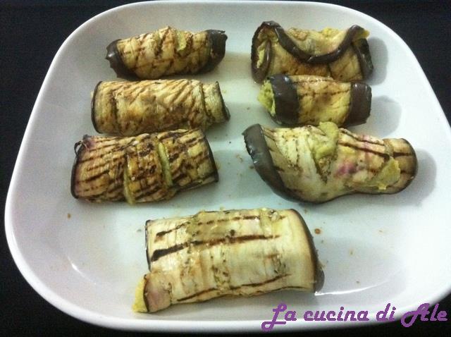 Cannoli di melanzane e ceci